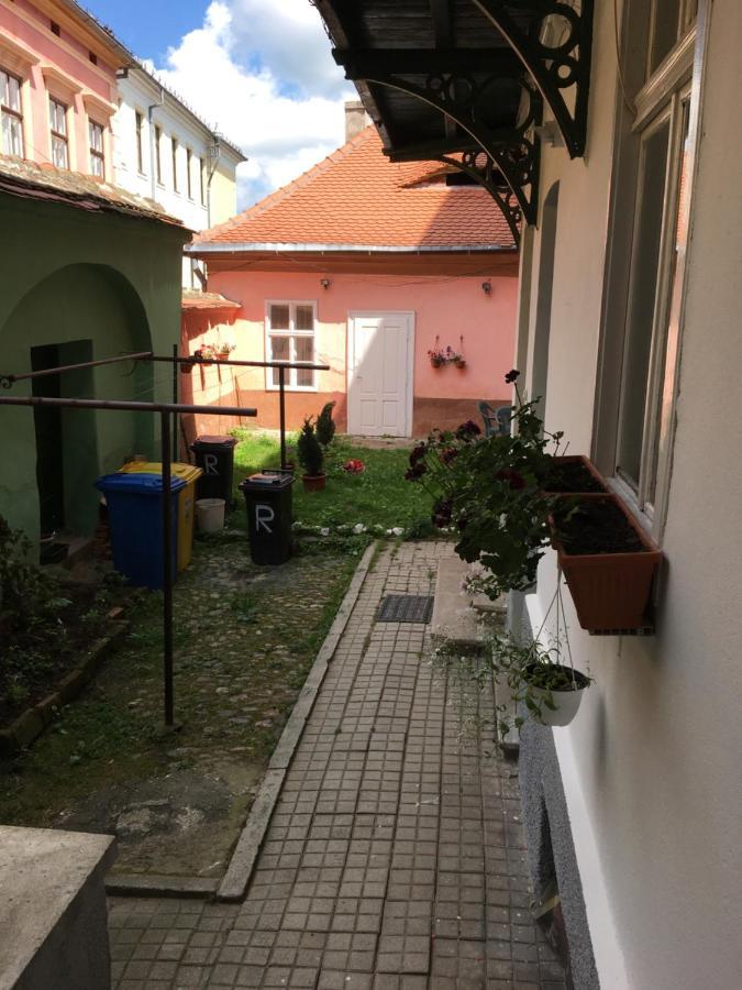 Appartamento House Centrul Istoric Ll Sibiu Esterno foto